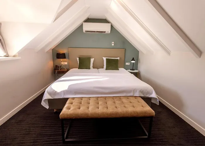 Spaander Bw Signature Collection Volendam